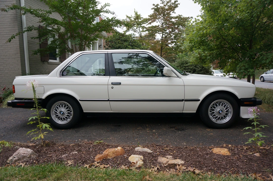 1987 BMW E30 3 Series - Image 17 of 31