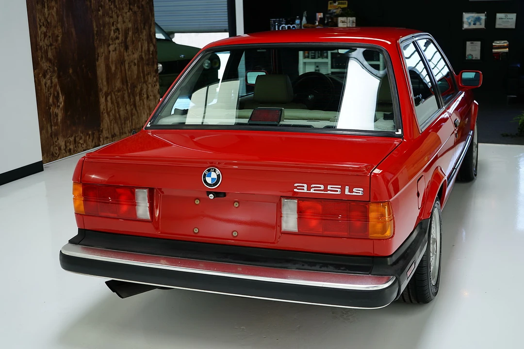 1987 BMW E30 3 Series - Image 13 of 31