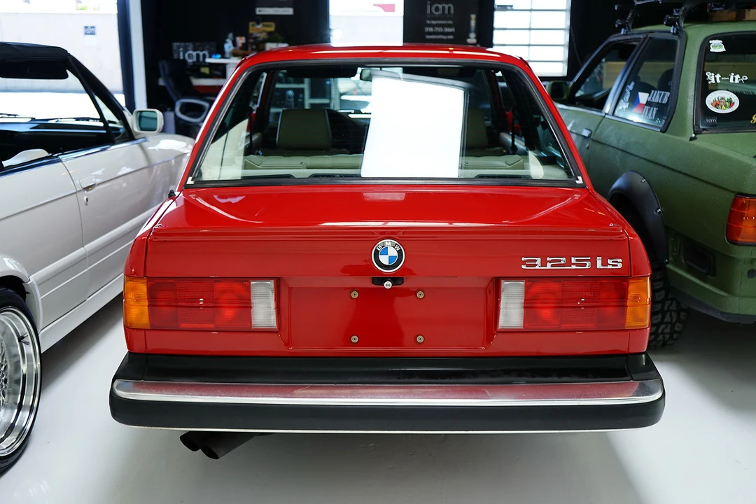 1987 BMW E30 3 Series - Image 28 of 31