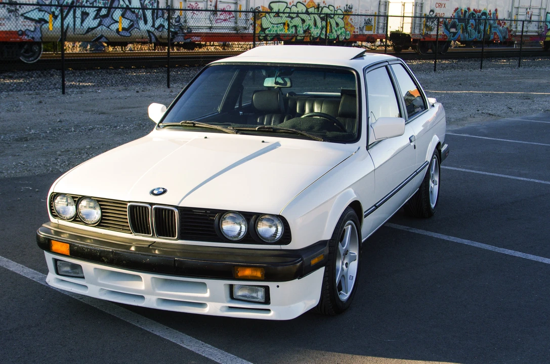 1987 BMW E30 3 Series - Image 8 of 31