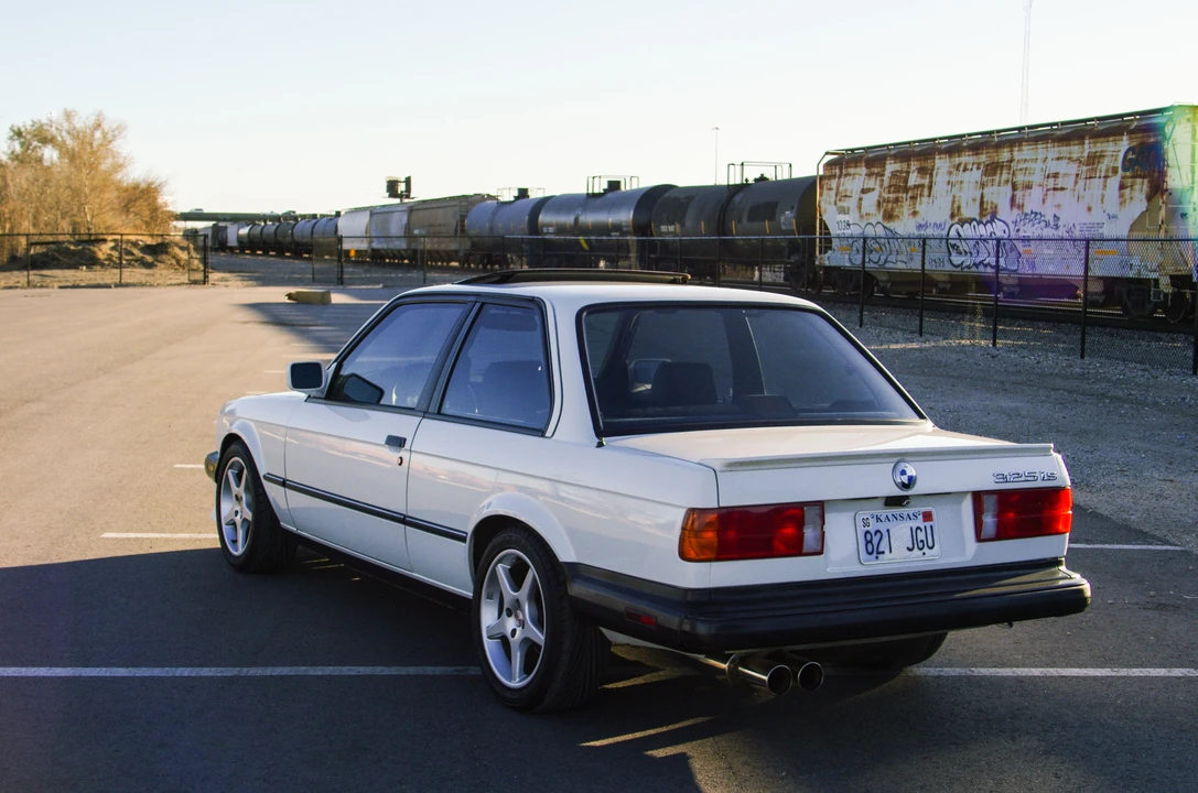 1987 BMW E30 3 Series - Image 18 of 31