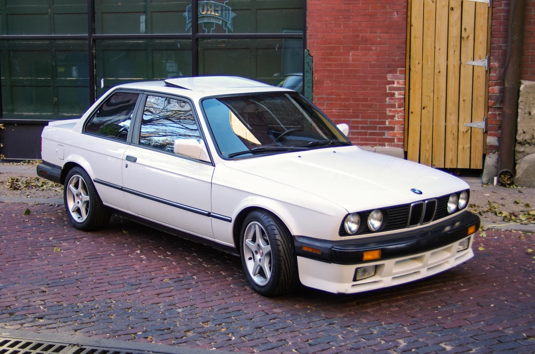 1987 BMW E30 3 Series - Image 25 of 31