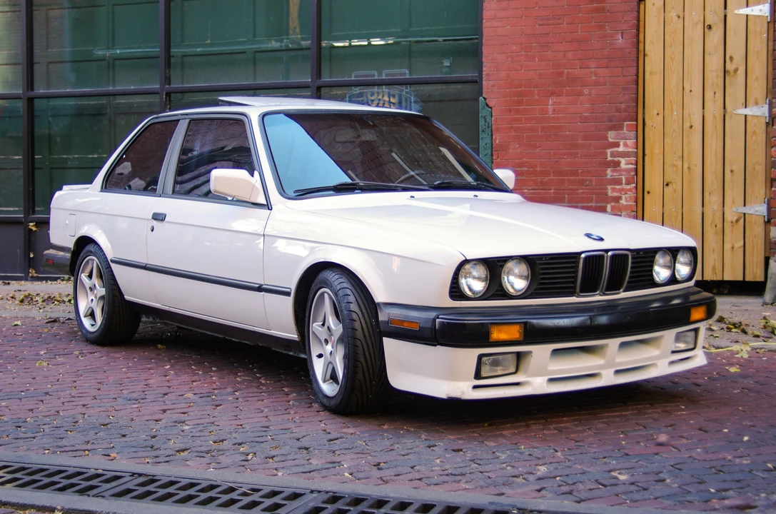 1987 BMW E30 3 Series - Image 29 of 31