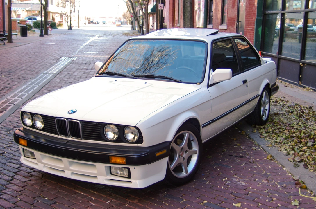 1987 BMW E30 3 Series - Image 9 of 31