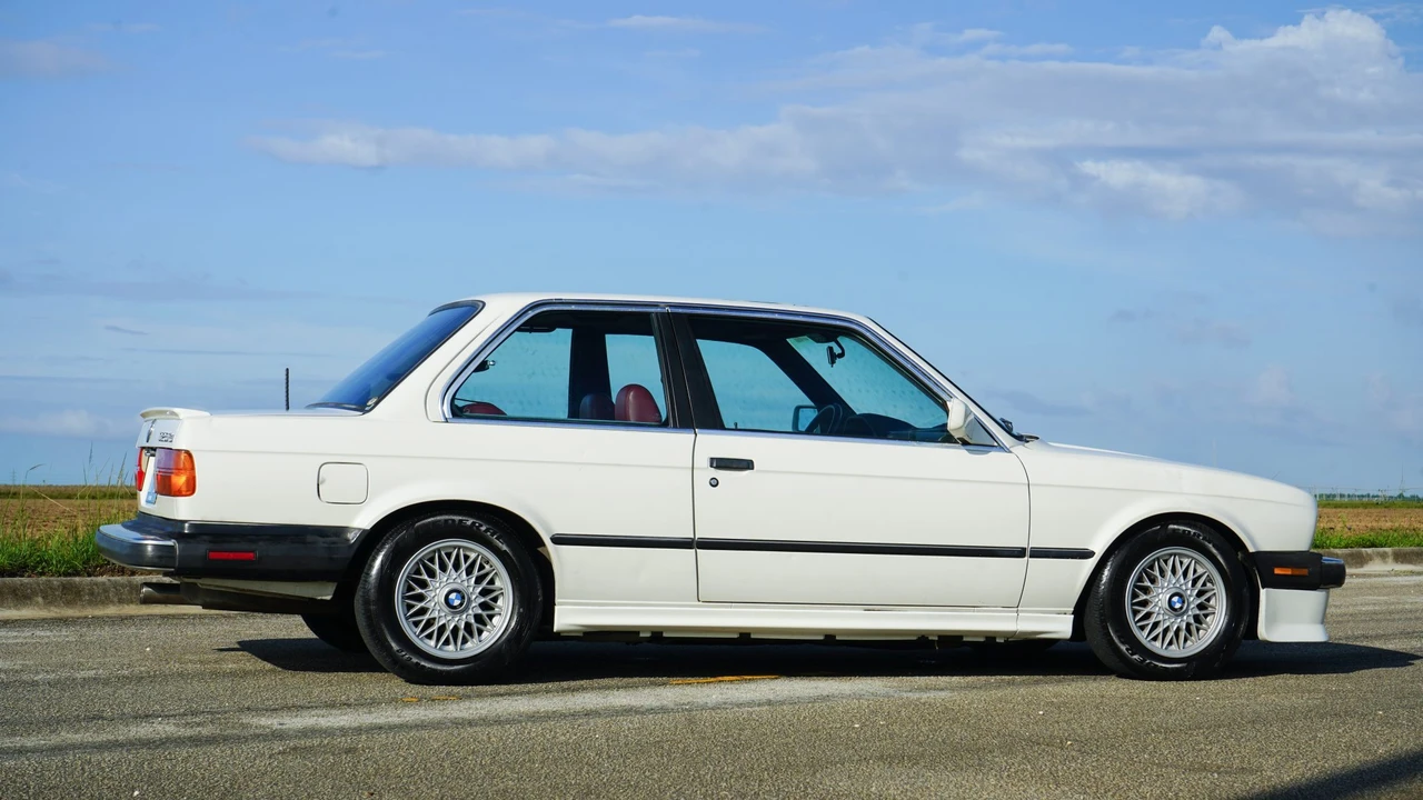 1987 BMW E30 3 Series - Image 16 of 31