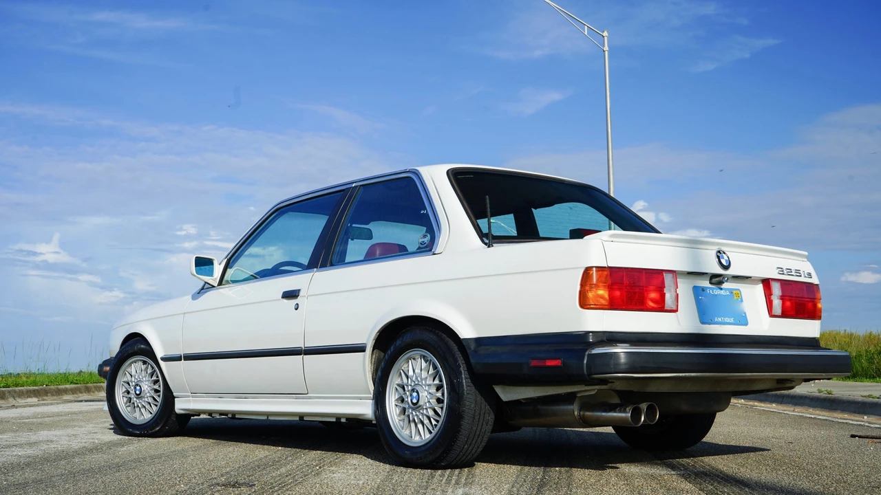 1987 BMW E30 3 Series - Image 7 of 31