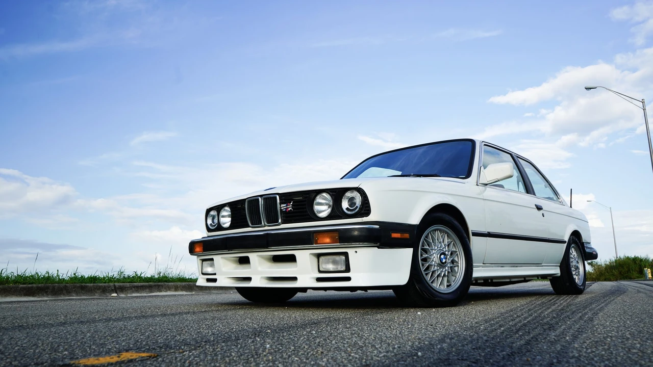 1987 BMW E30 3 Series - Image 4 of 31