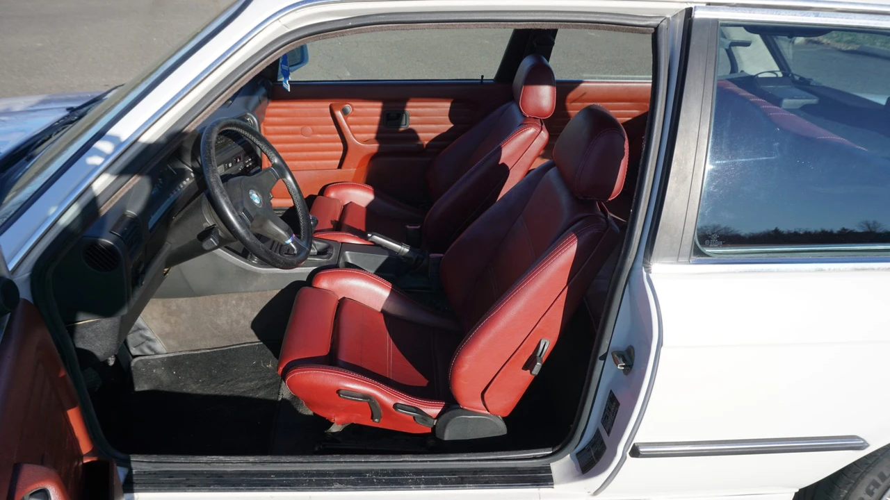 1987 BMW E30 3 Series - Image 26 of 31