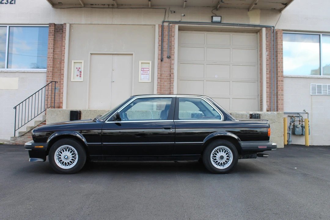1987 BMW E30 3 Series - Image 6 of 31