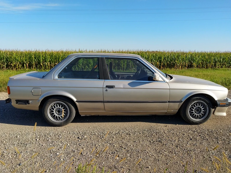 1987 BMW E30 3 Series - Image 11 of 31