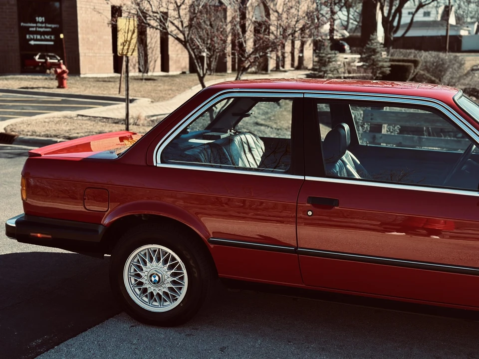 1987 BMW E30 3 Series - Image 26 of 31