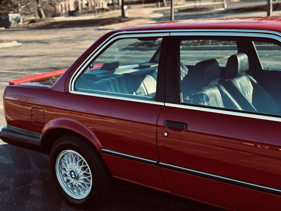 1987 BMW E30 3 Series - Image 28 of 31