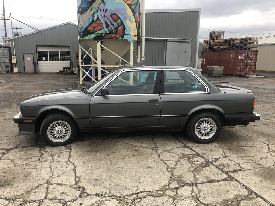 1987 BMW E30 3 Series - Image 7 of 31
