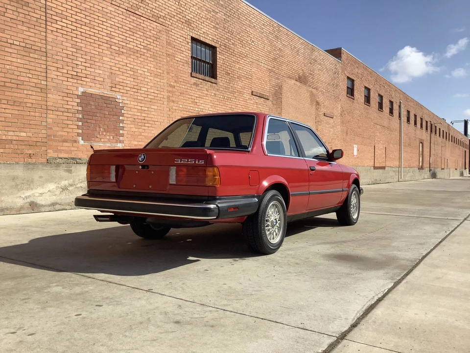 1987 BMW E30 3 Series - Image 29 of 31