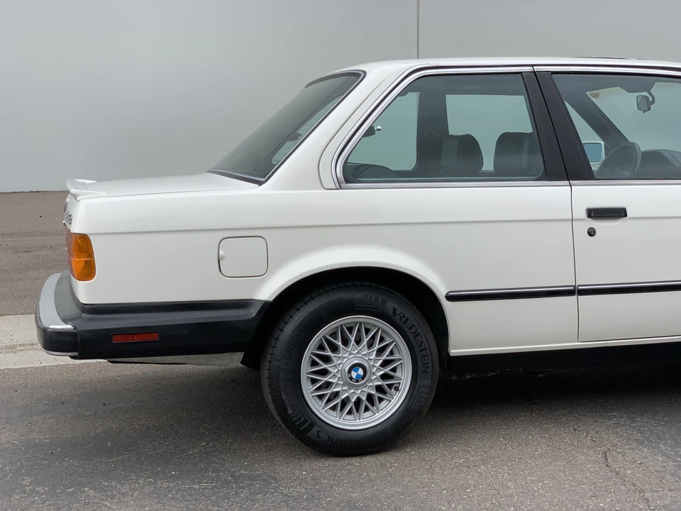 1987 BMW E30 3 Series - Image 25 of 31