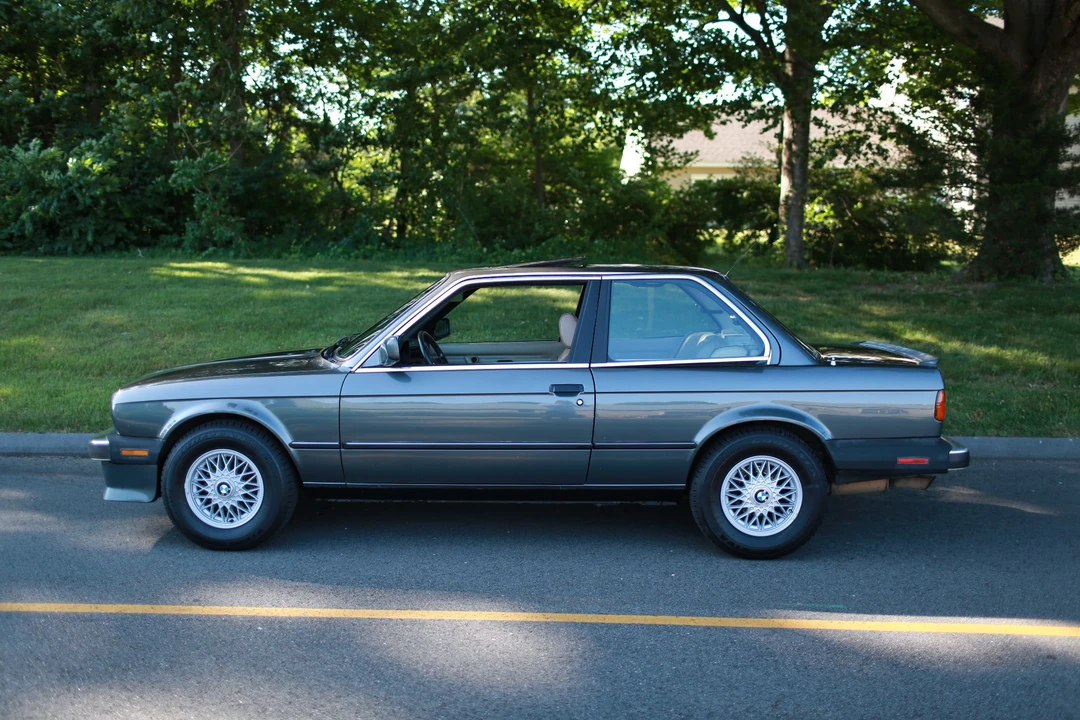 1987 BMW E30 3 Series - Image 8 of 31