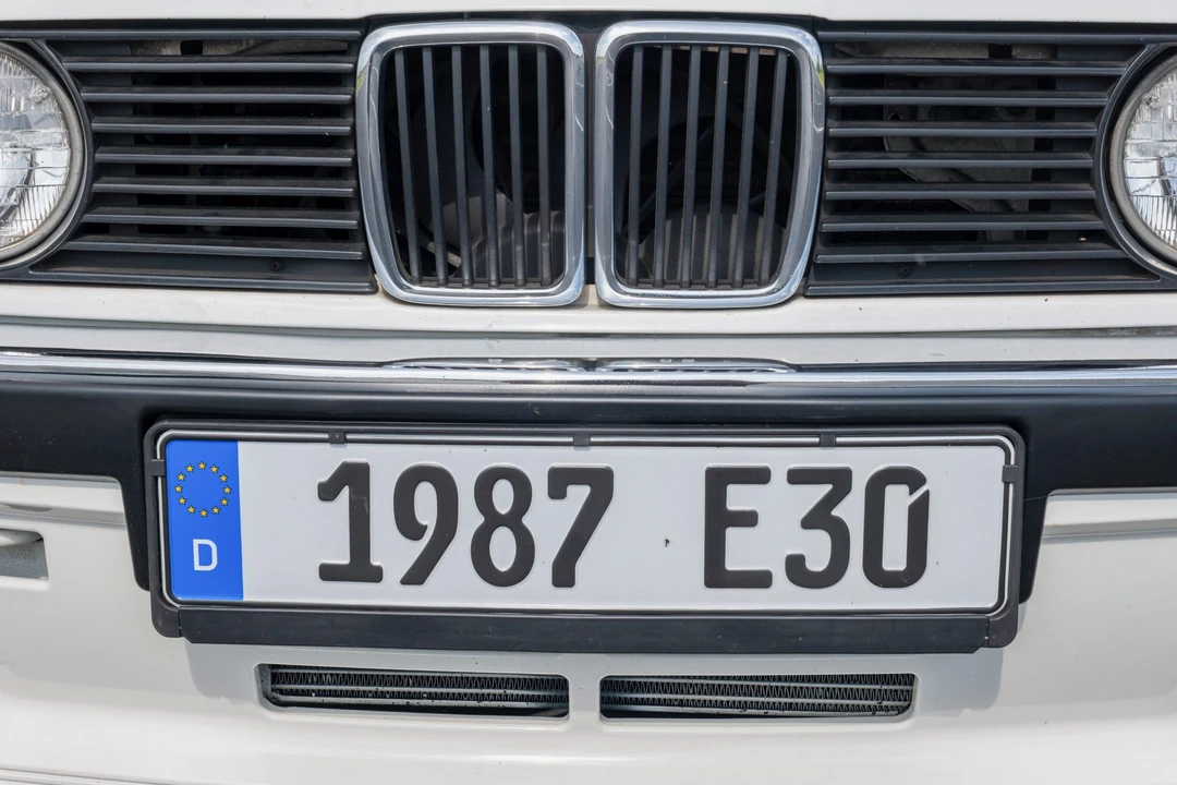 1987 BMW E30 3 Series - Image 27 of 31