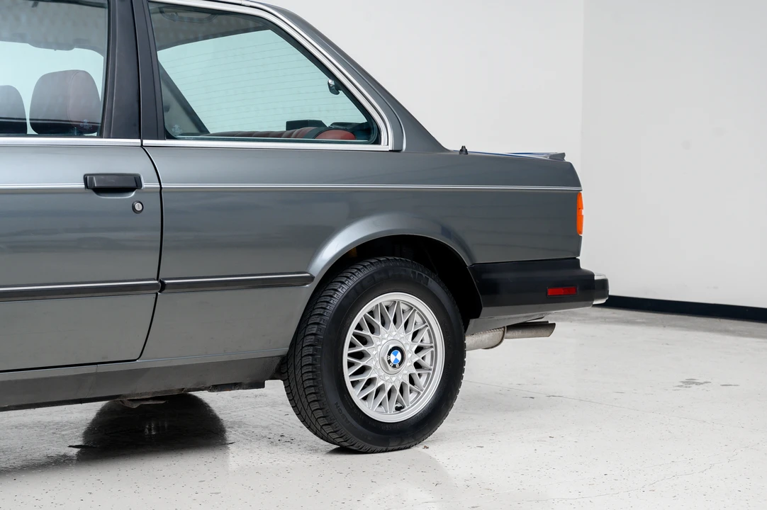 1987 BMW E30 3 Series - Image 30 of 31