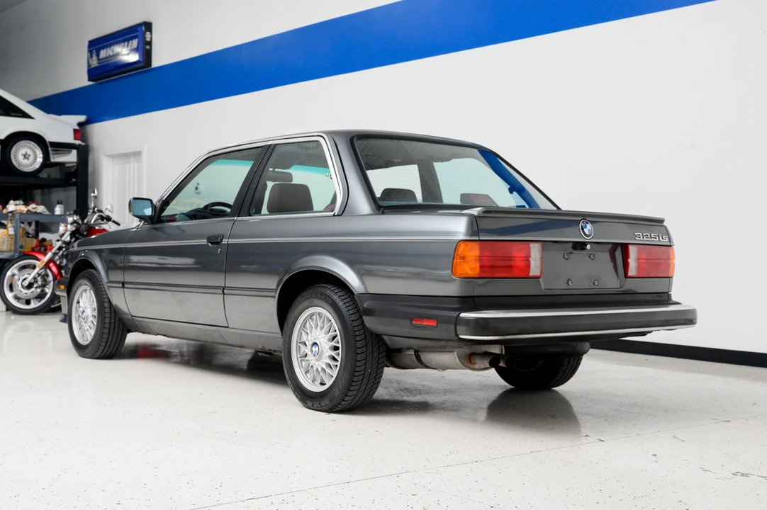 1987 BMW E30 3 Series - Image 10 of 31