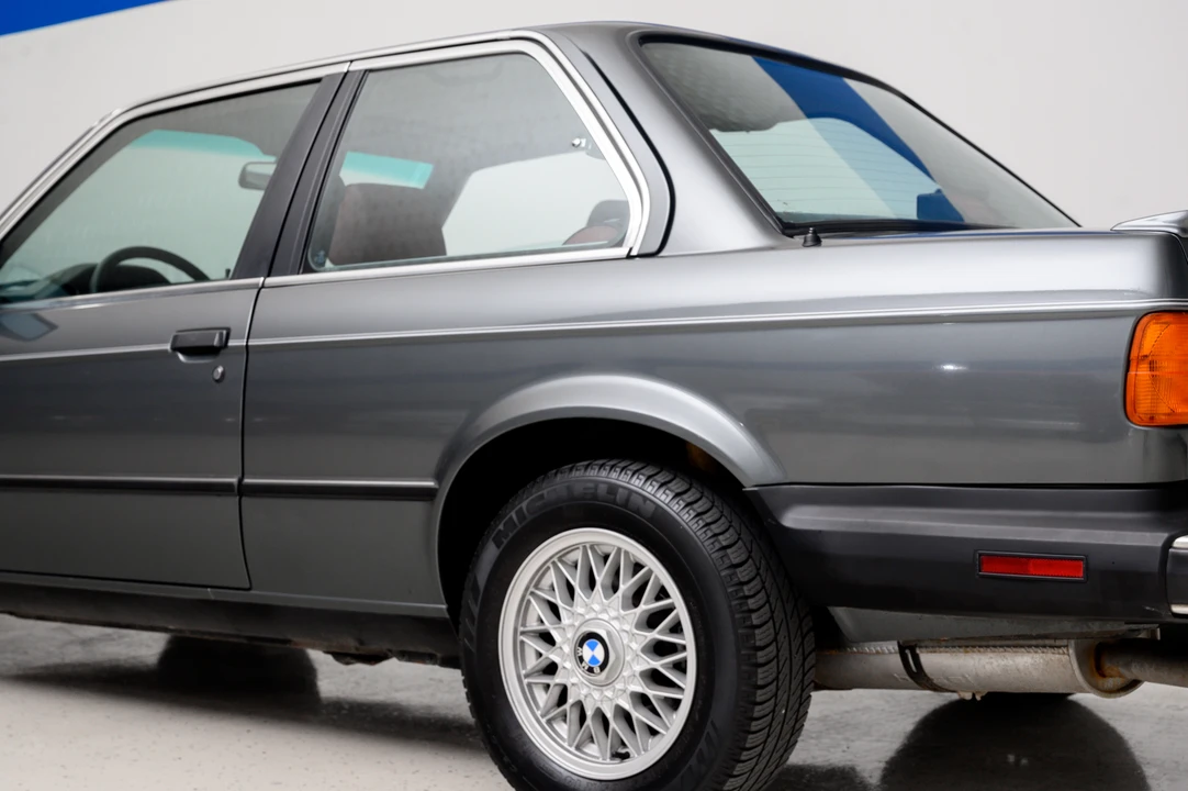 1987 BMW E30 3 Series - Image 29 of 31