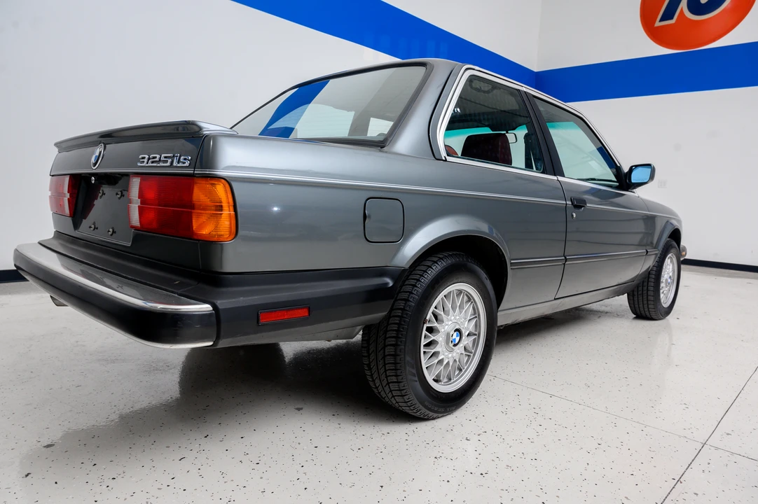 1987 BMW E30 3 Series - Image 16 of 31