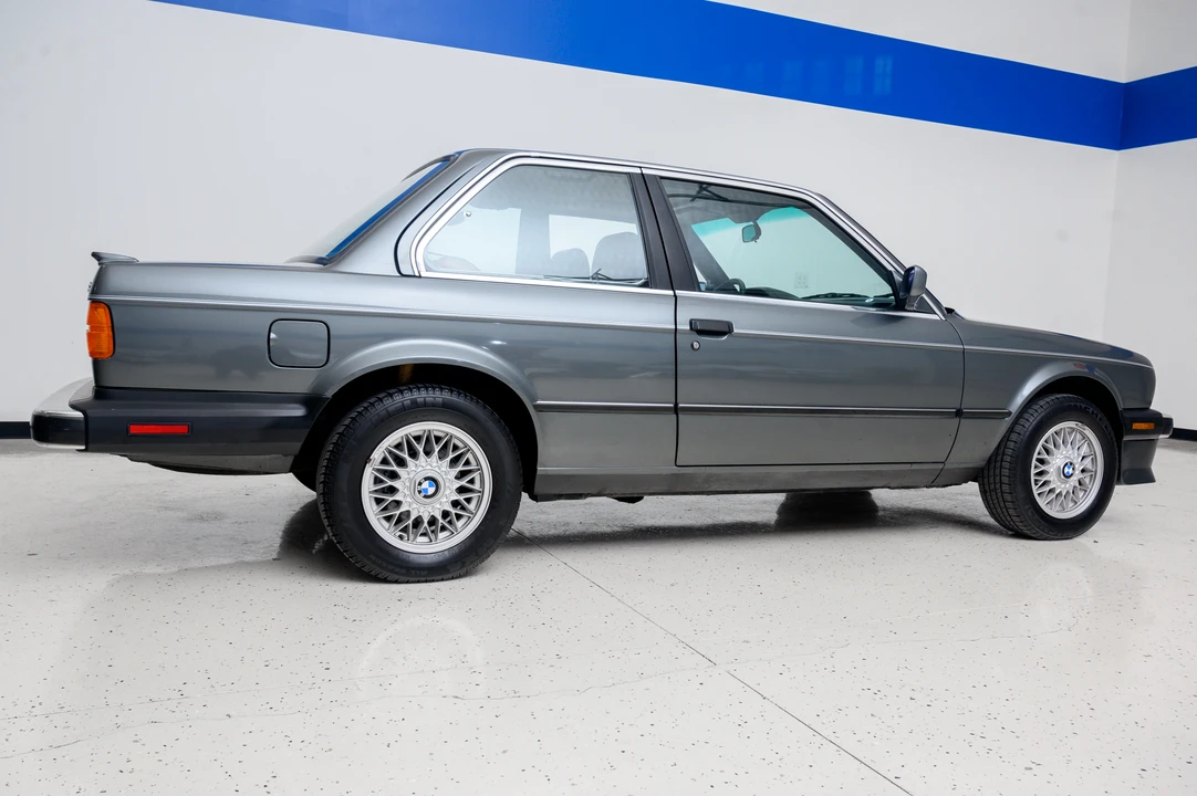 1987 BMW E30 3 Series - Image 27 of 31