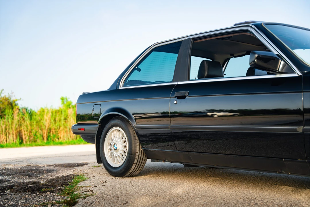 1987 BMW E30 3 Series - Image 21 of 31