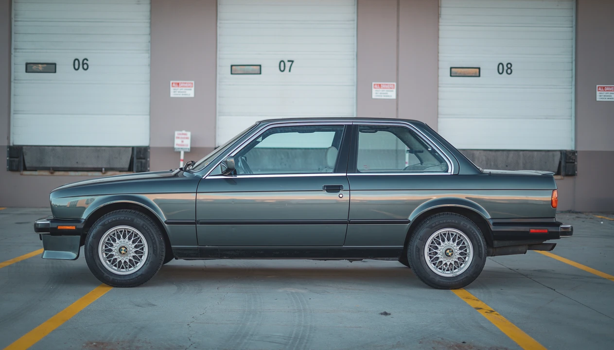 1987 BMW E30 3 Series - Image 6 of 31