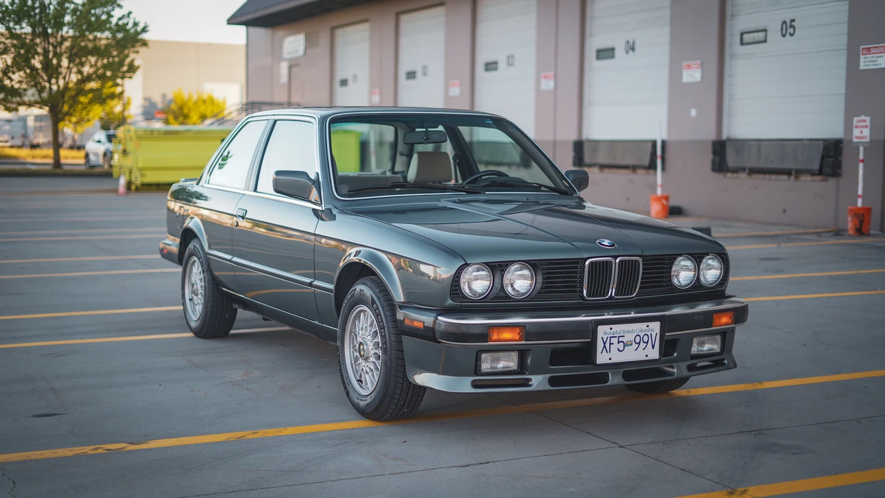 1987 BMW E30 3 Series - Image 22 of 31