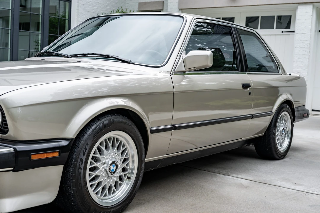 1987 BMW E30 3 Series - Image 13 of 31