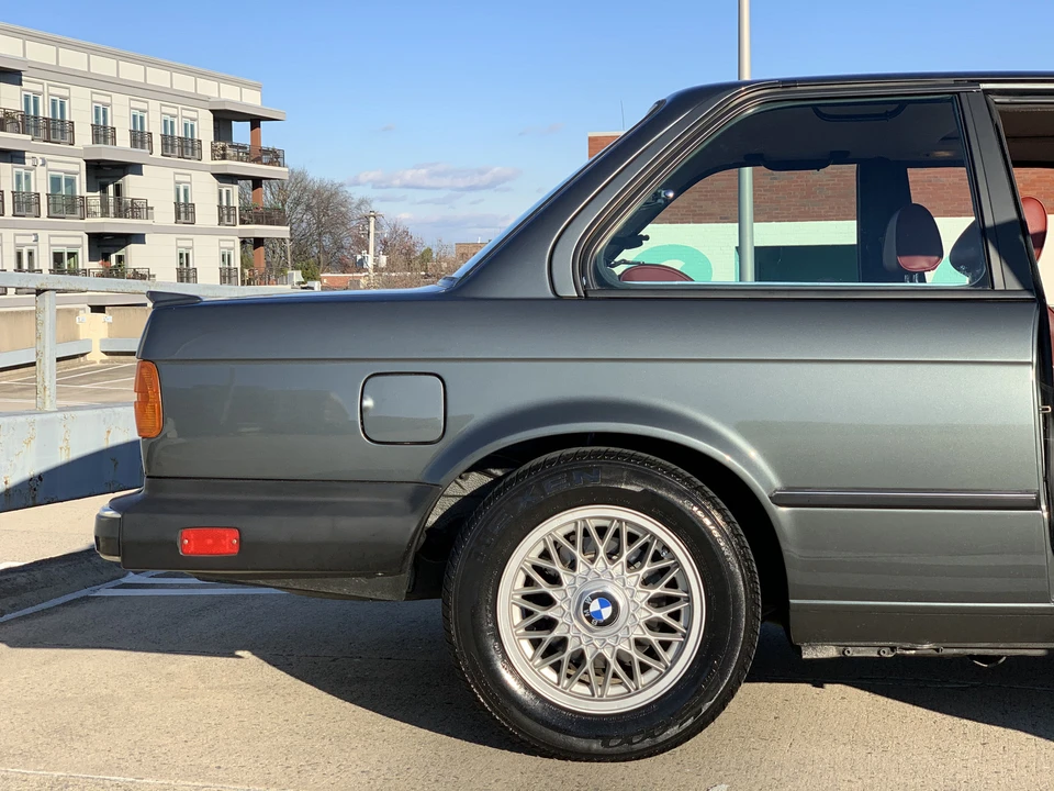 1987 BMW E30 3 Series - Image 28 of 31