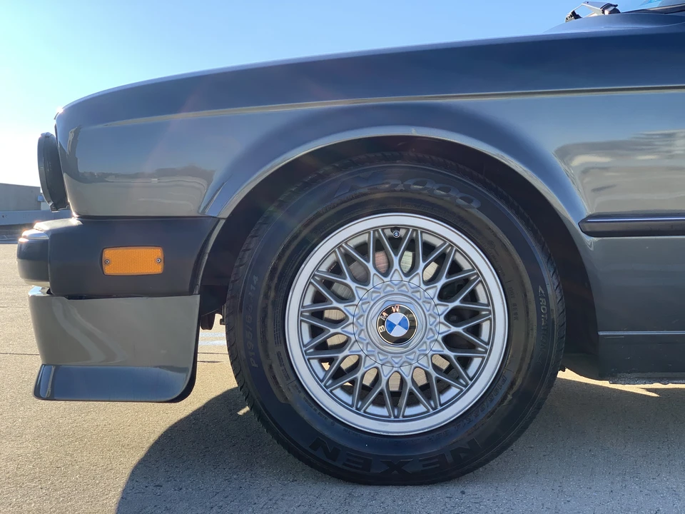 1987 BMW E30 3 Series - Image 29 of 31