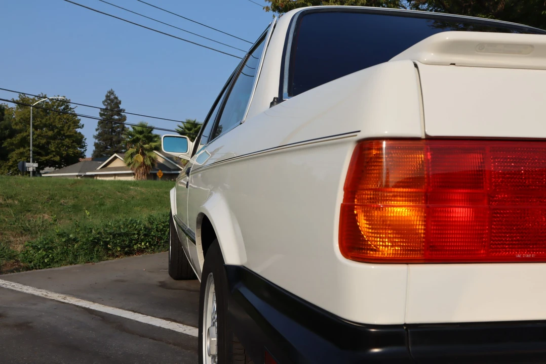 1987 BMW E30 3 Series - Image 15 of 31