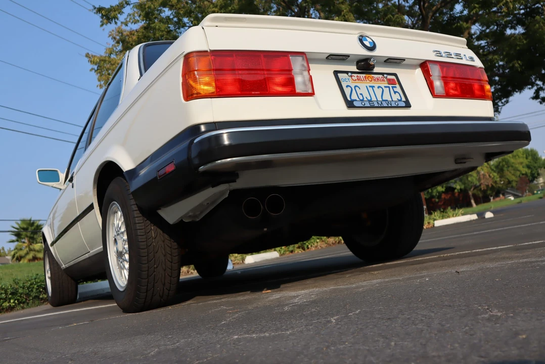 1987 BMW E30 3 Series - Image 14 of 31