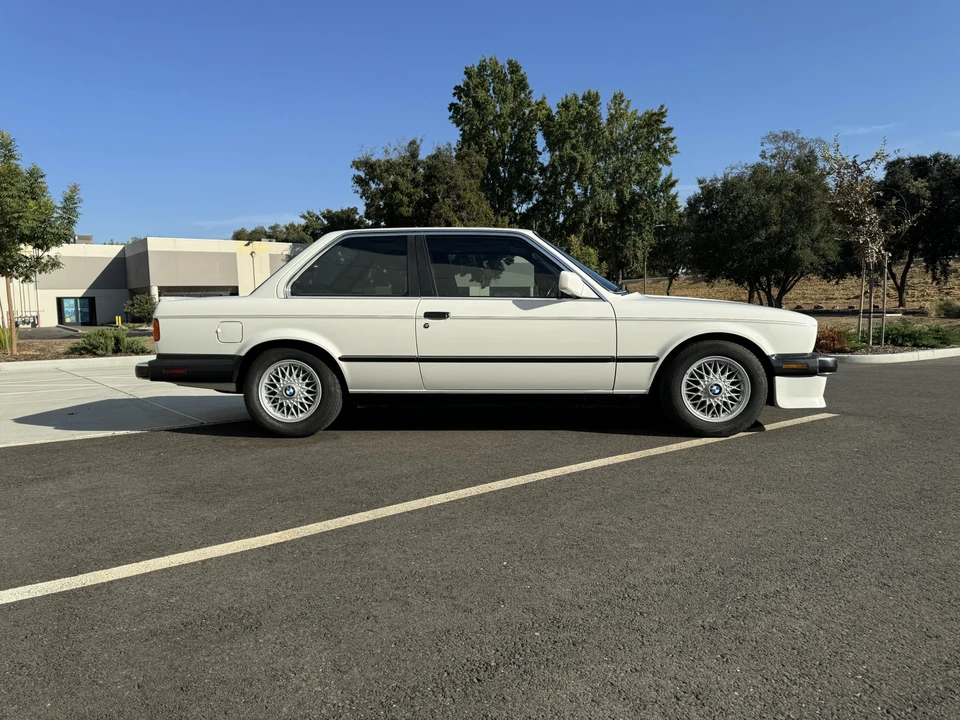1987 BMW E30 3 Series - Image 13 of 31