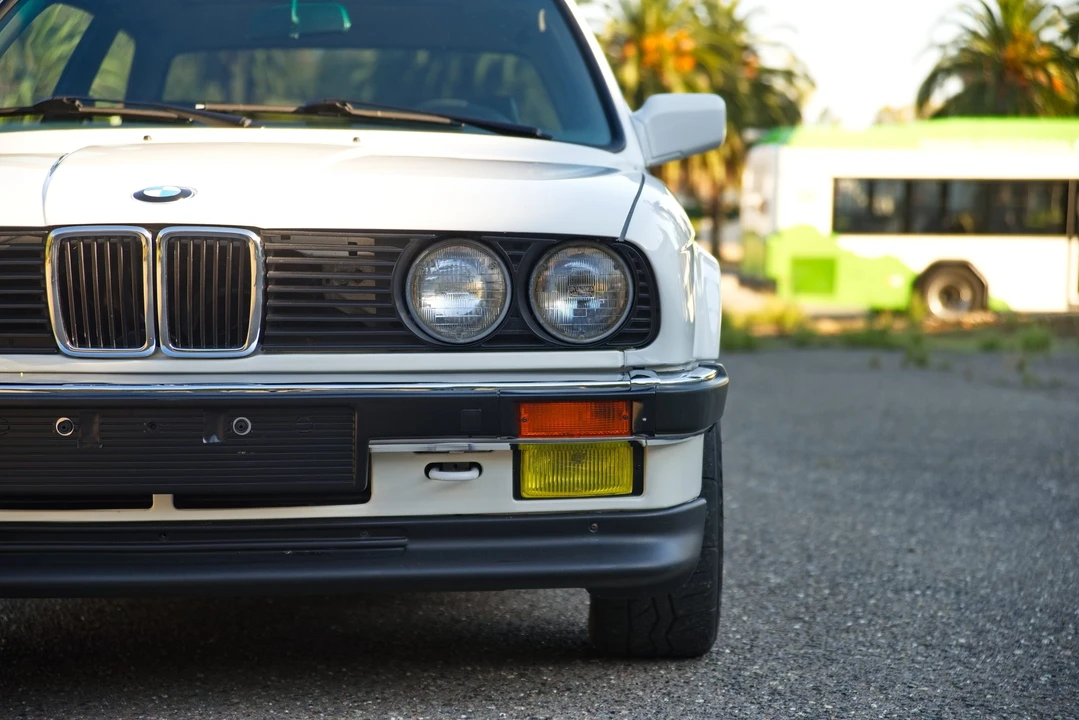 1987 BMW E30 3 Series - Image 25 of 31