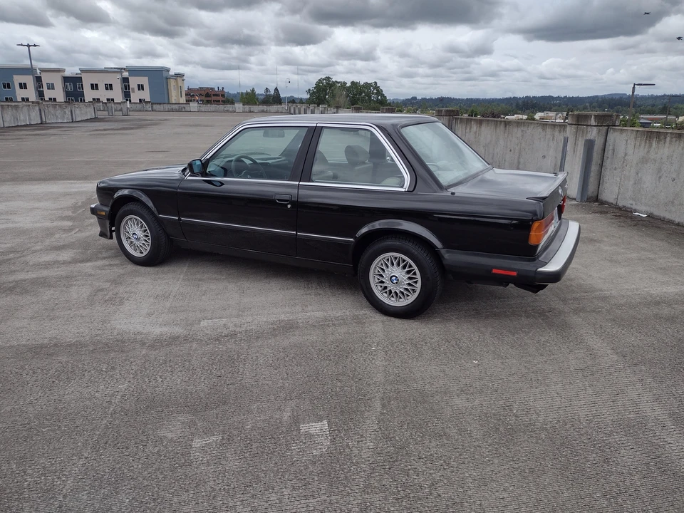 1987 BMW E30 3 Series - Image 14 of 31