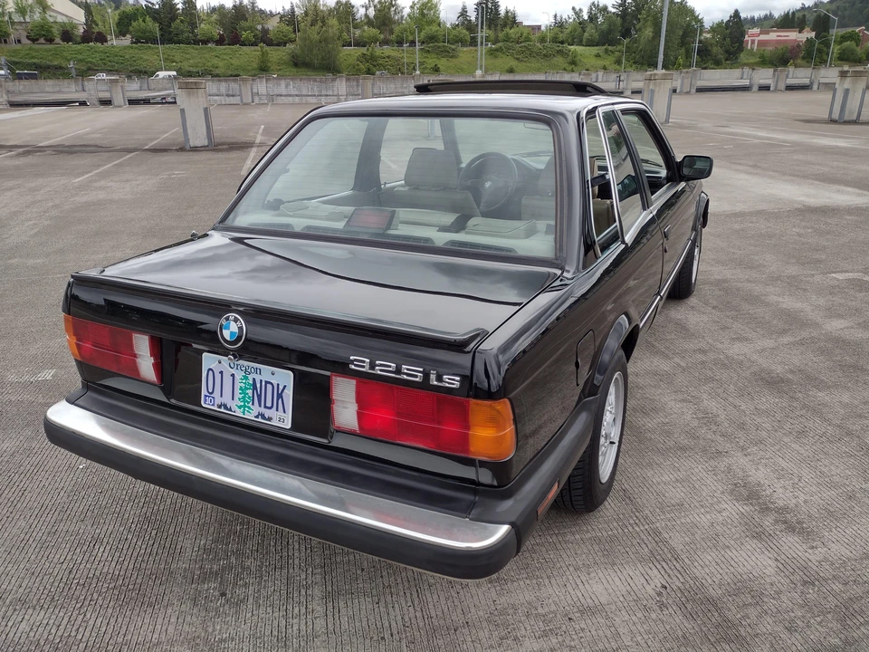 1987 BMW E30 3 Series - Image 19 of 31