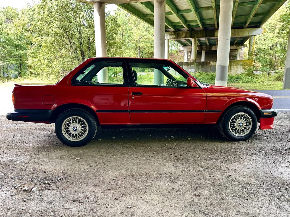 1987 BMW E30 3 Series - Image 8 of 31