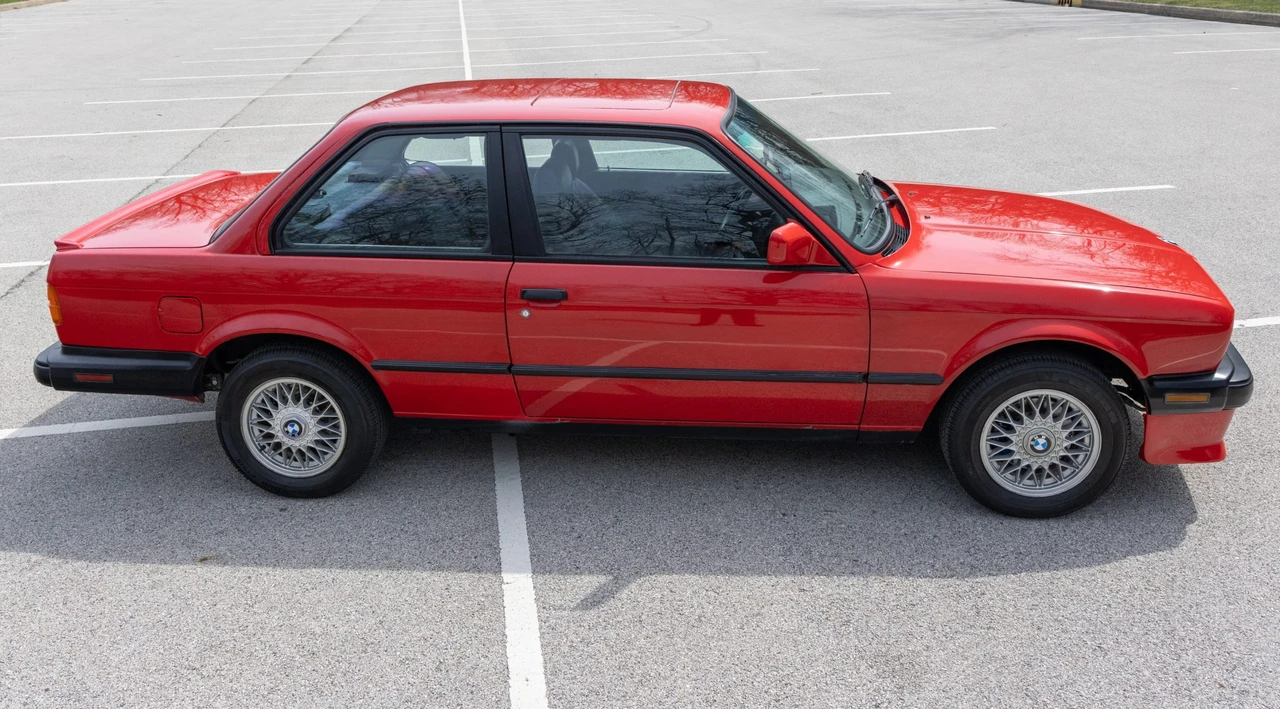 1987 BMW E30 3 Series - Image 23 of 31