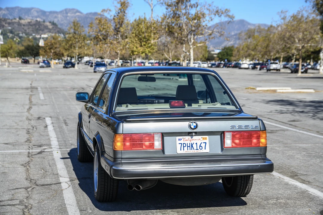 1987 BMW E30 3 Series - Image 13 of 31
