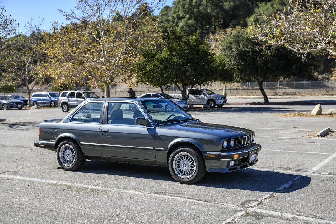 1987 BMW E30 3 Series - Image 18 of 31