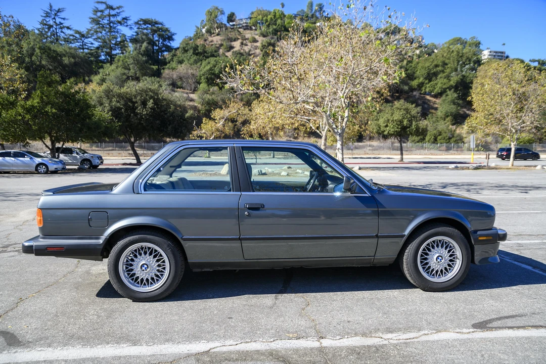 1987 BMW E30 3 Series - Image 17 of 31