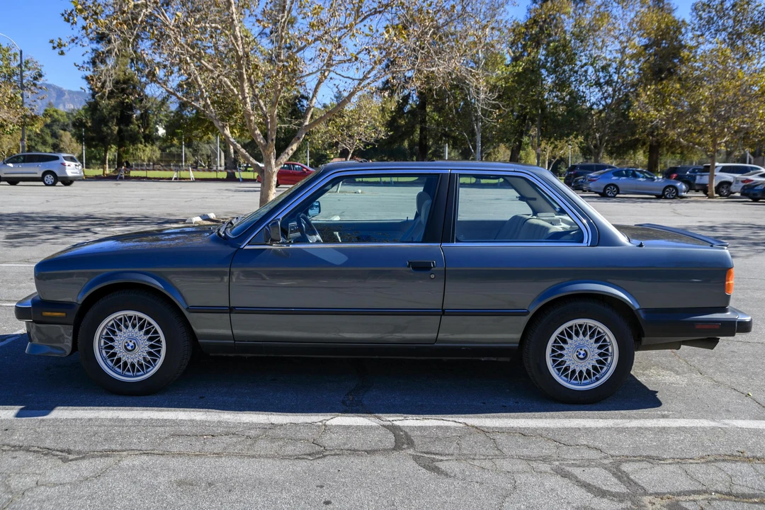1987 BMW E30 3 Series - Image 3 of 31