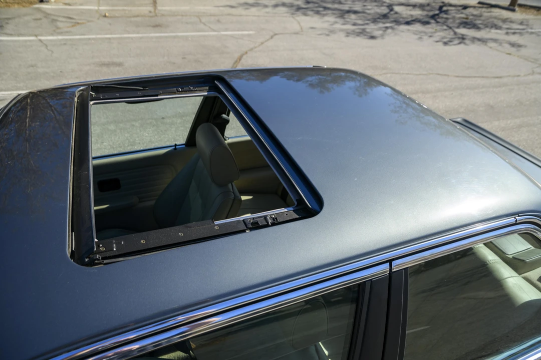 1987 BMW E30 3 Series - Image 28 of 31