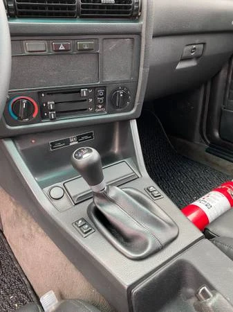 1987 BMW E30 3 Series - Image 11 of 11