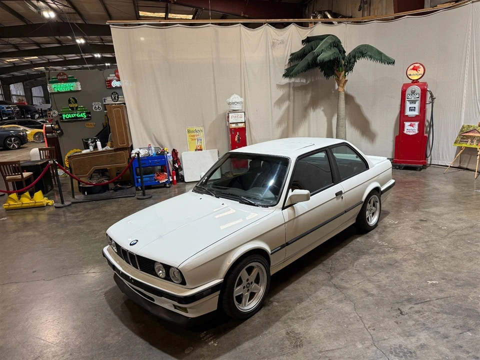1987 BMW E30 3 Series - Image 15 of 31