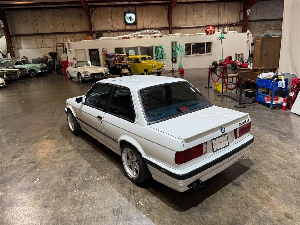 1987 BMW E30 3 Series - Image 21 of 31