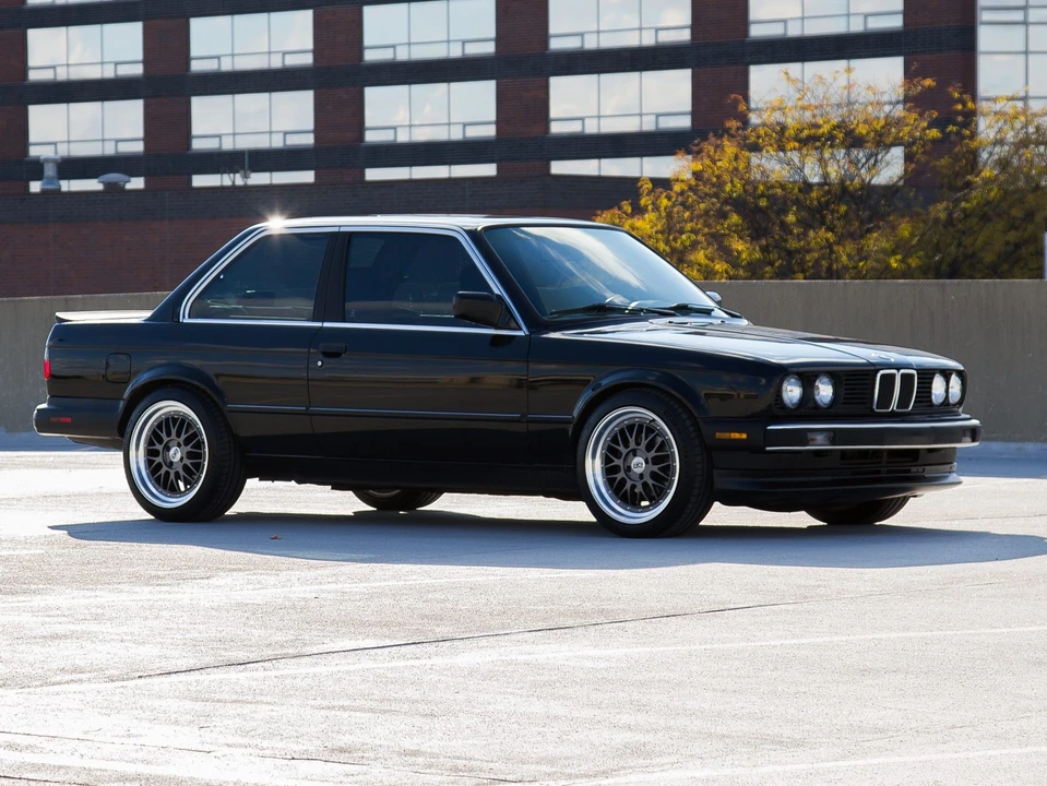 1987 BMW E30 3 Series - Image 3 of 31