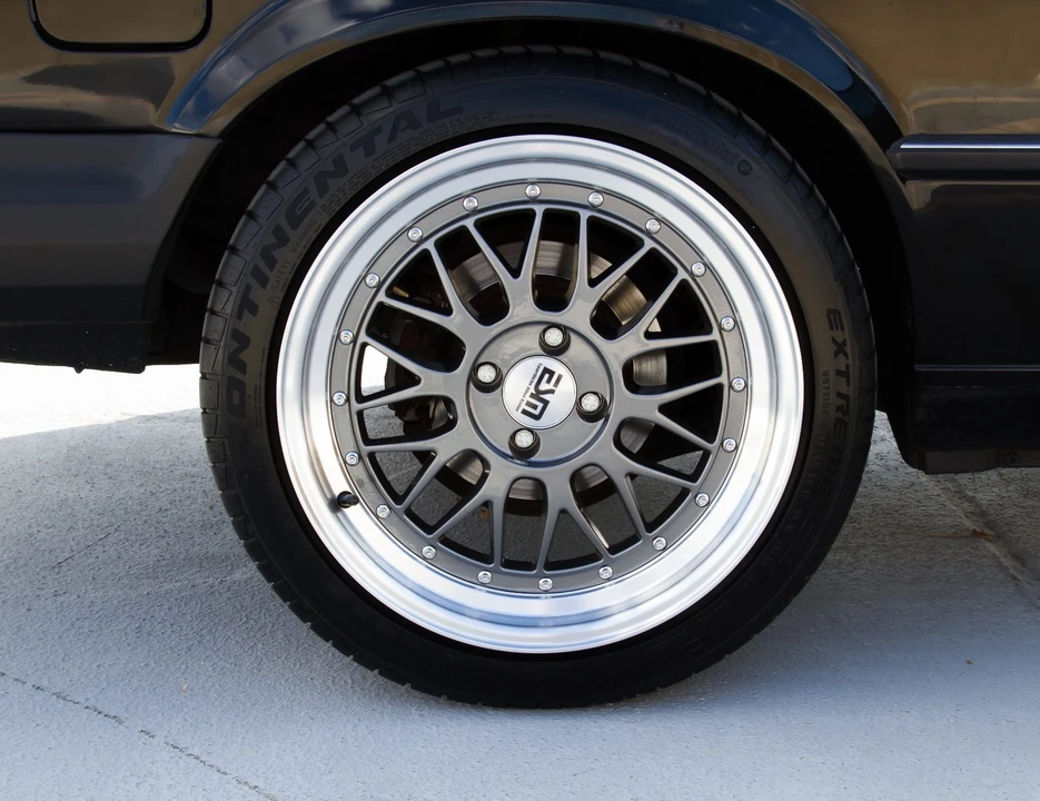 1987 BMW E30 3 Series - Image 12 of 31